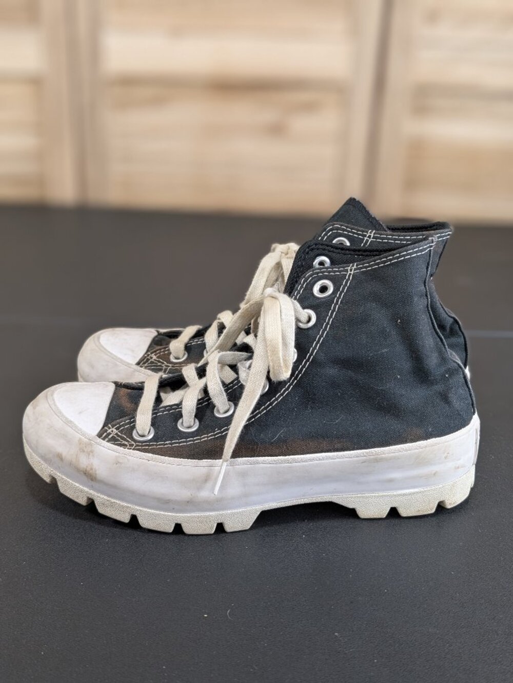 Converse Chuck Taylor All Star Lugged High-Top Canvas Sneaker Black Size 6